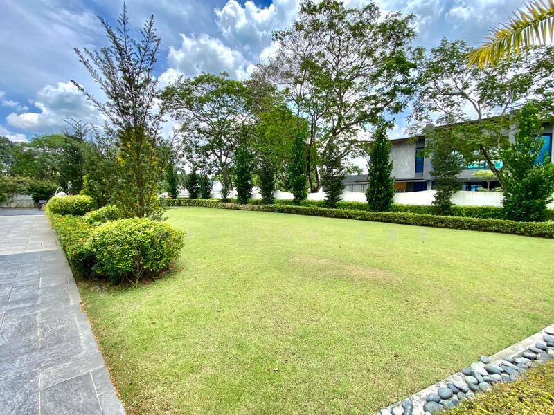 Tanglin hill photo 5