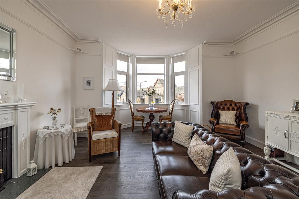 Additional image 5 of 4 bed flat for saleShawpark Road, Selkirk TD7