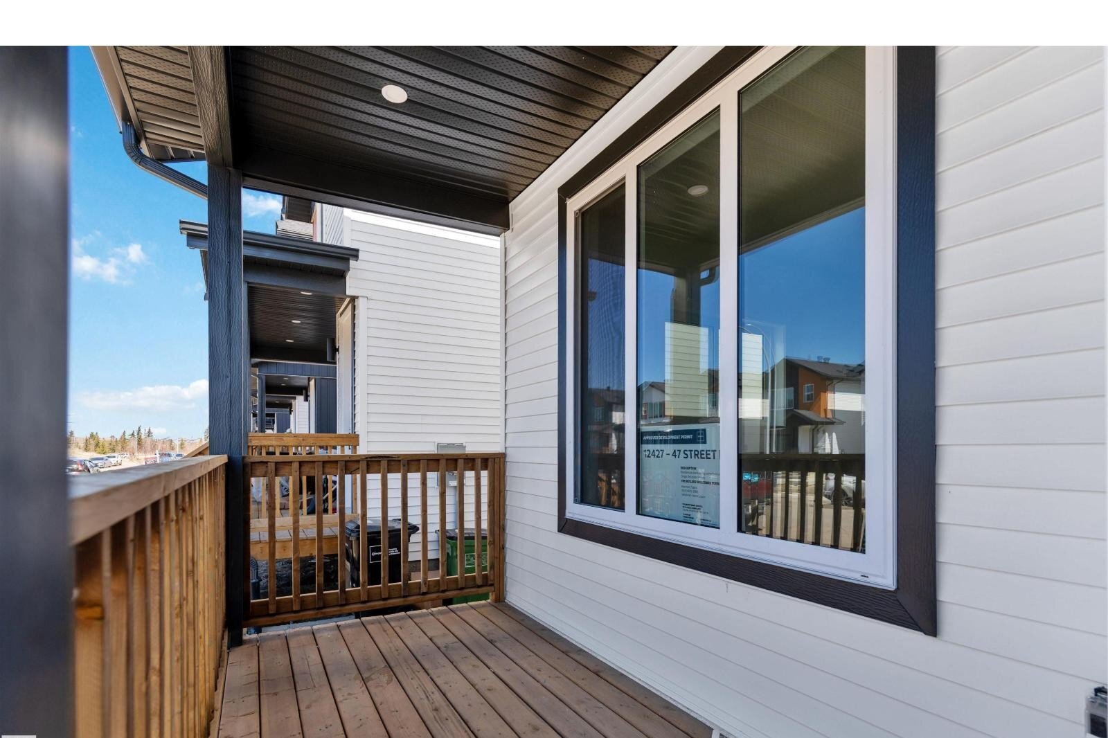 Additional image 8 of 12427 47 Street NW, Edmonton, AB, T5W5E5