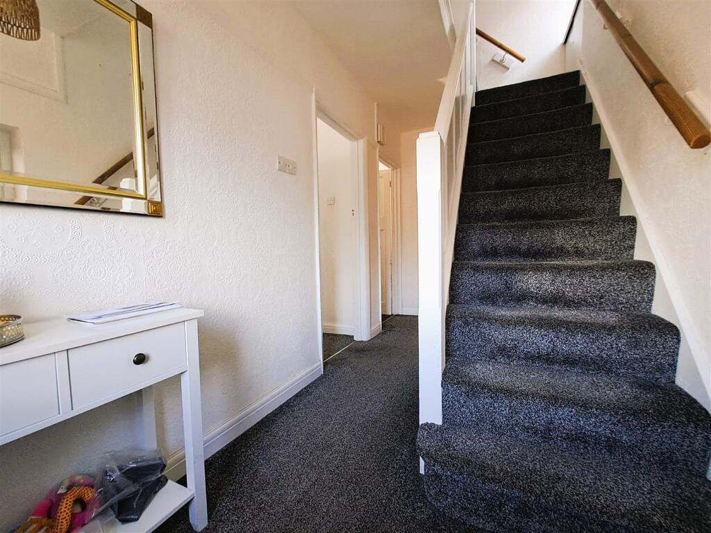 Olorenshaw Road, Sheldon, Birmingham photo 5