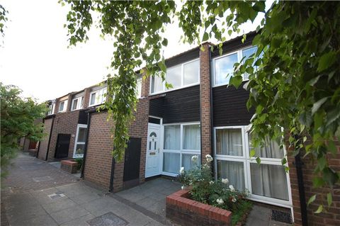Fulwood Walk, Southfields, London SW19