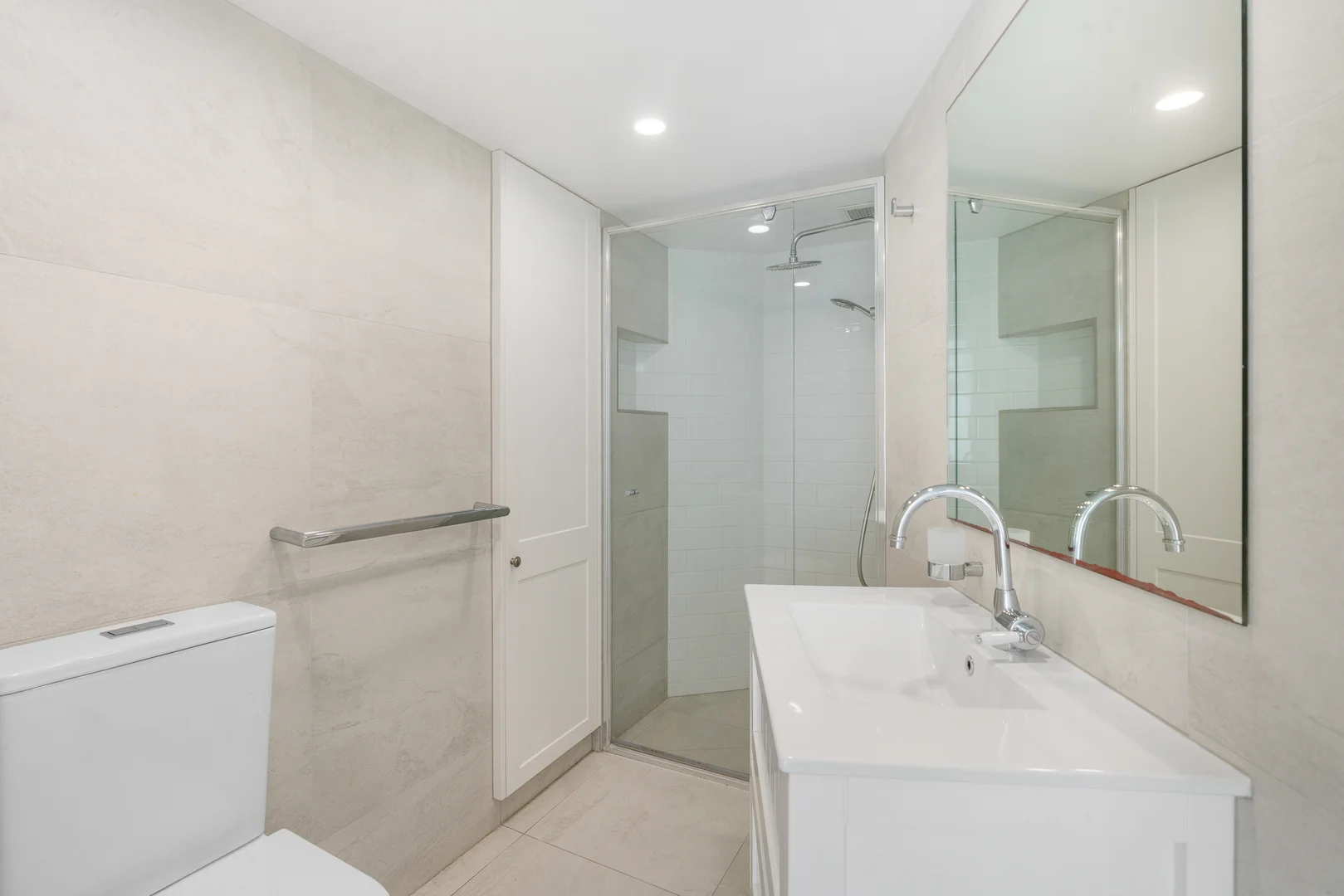 Additional image 10 of 3C/2 Nineteenth Avenue, Palm Beach QLD 4221