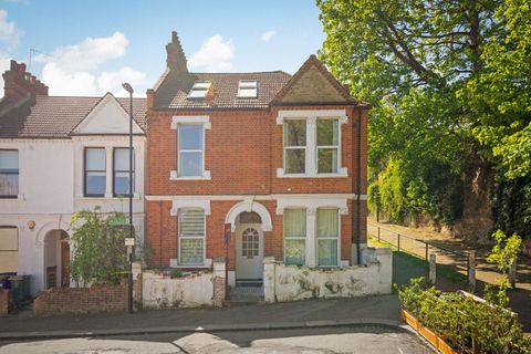 Sandrock Road, Lewisham, London SE13