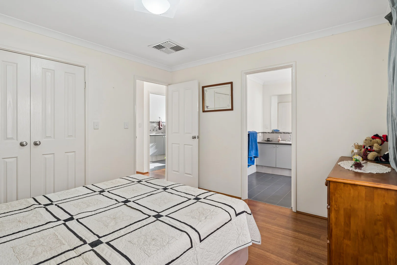 Additional image 16 of 30 Claridge Circle, Thornlie WA 6108