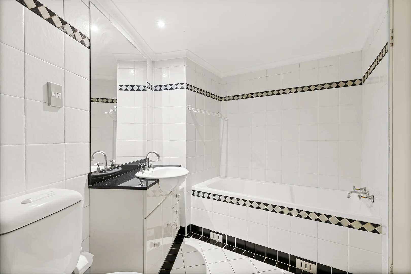 Additional image 5 of 66/289-295 Sussex Street, Sydney NSW 2000