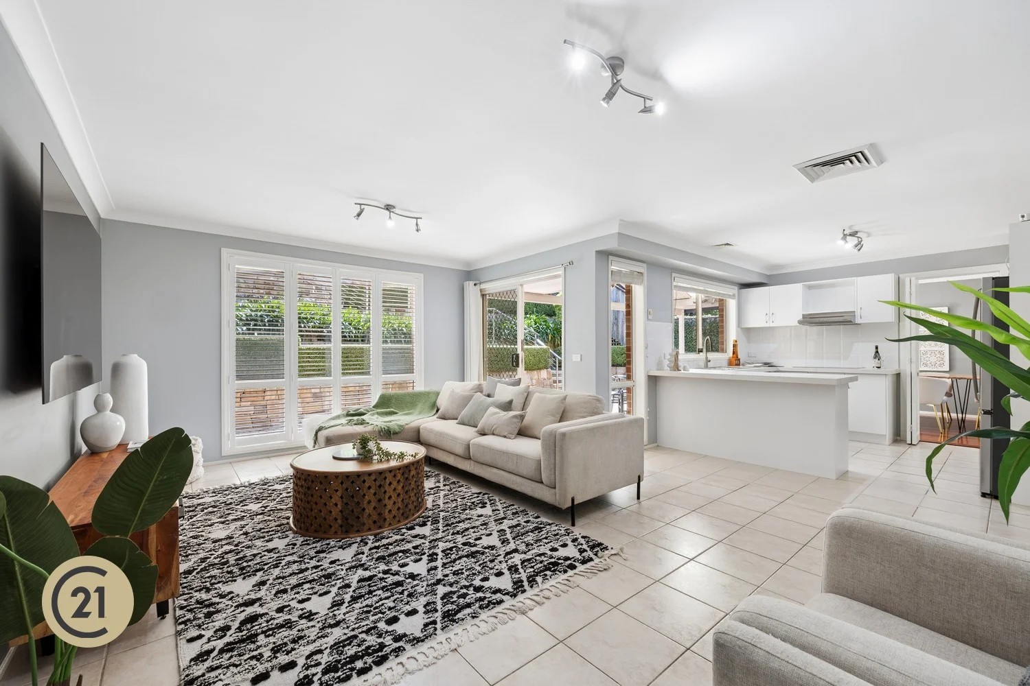 12 Daintree Place, Dural NSW 2158 photo 5