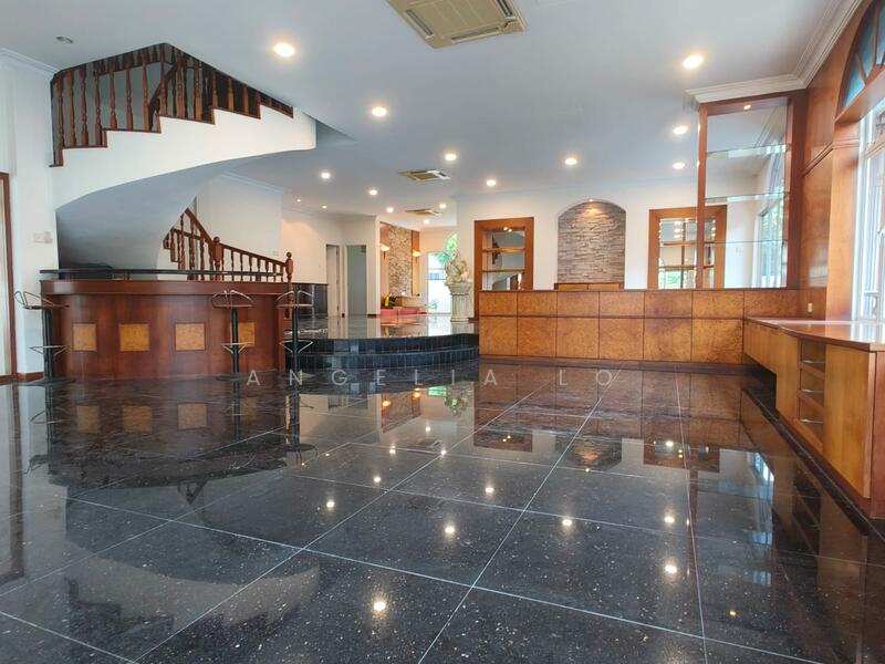 Lorong L telo photo 2