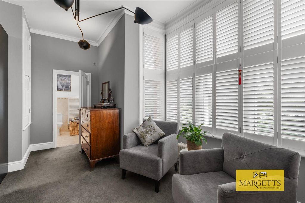 Additional image 21 of 2 bed flat for saleSouthcotes, Warwick New Road, Royal Leamington Spa CV32