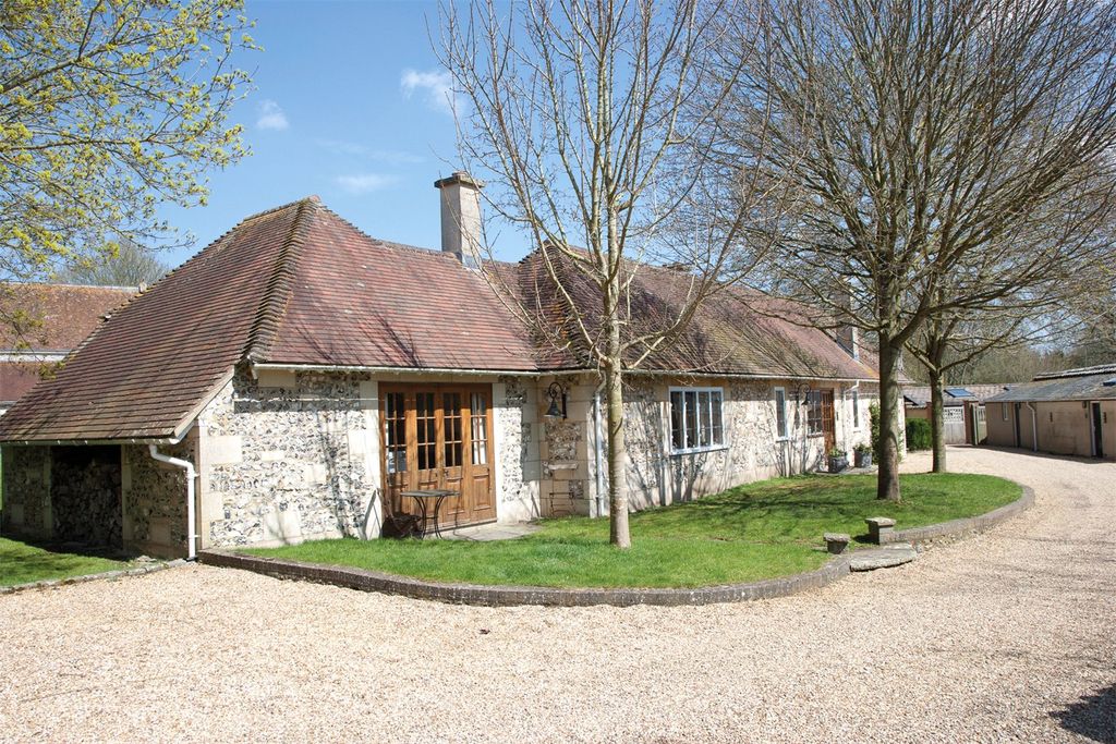 Additional image 25 of 7 bed detached house for saleWilsford Cum Lake, Salisbury, Wiltshire SP4