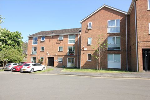Epping Close, Reading RG1