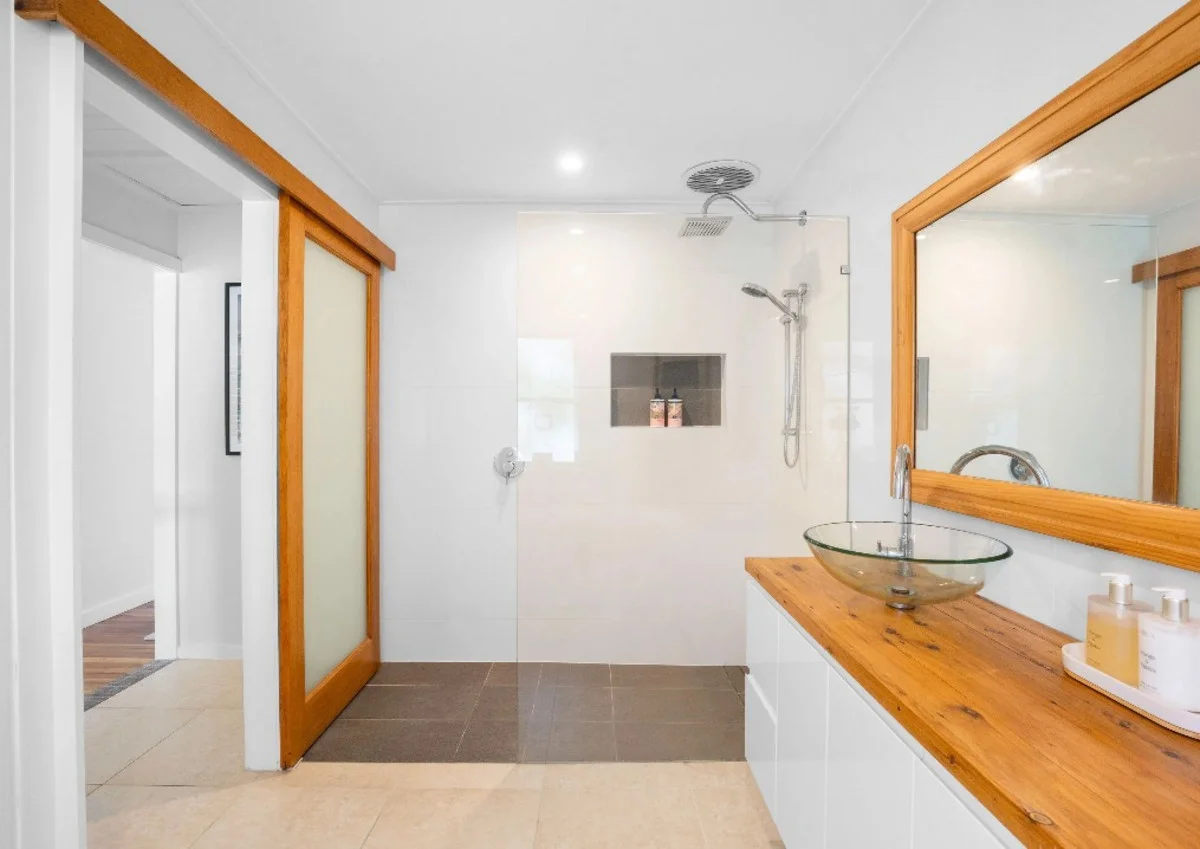 Additional image 19 of 3 Tawarri Crescent, Burleigh Heads QLD 4220