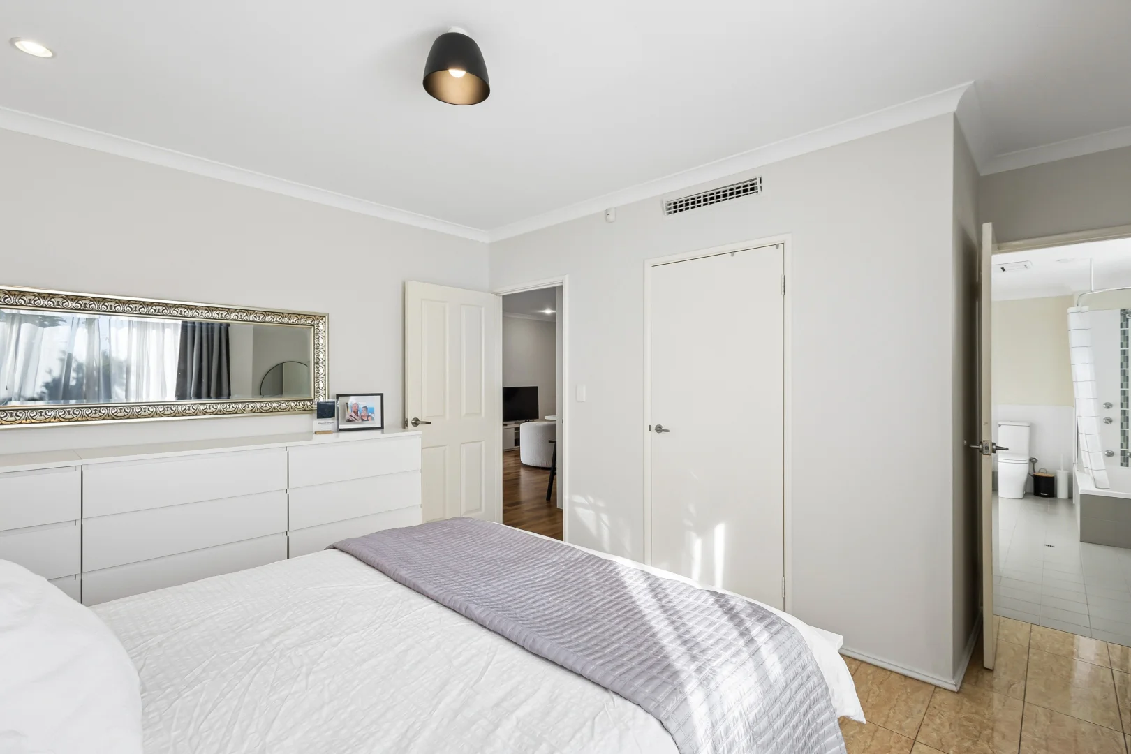 Additional image 16 of 140A London Street, North Perth WA 6006