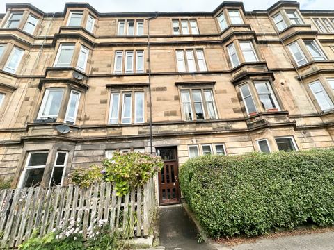 Albert Avenue, Glasgow G42