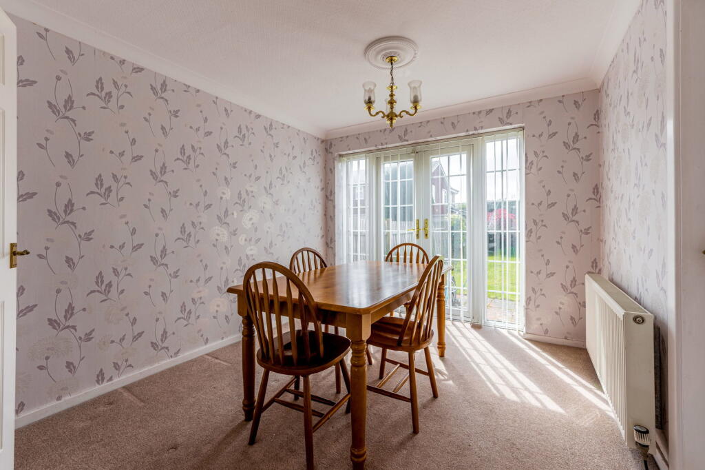 Shottery Grove, Sutton Coldfield, B76 2QB photo 4
