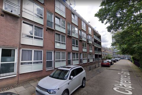 Compton Close, London NW1