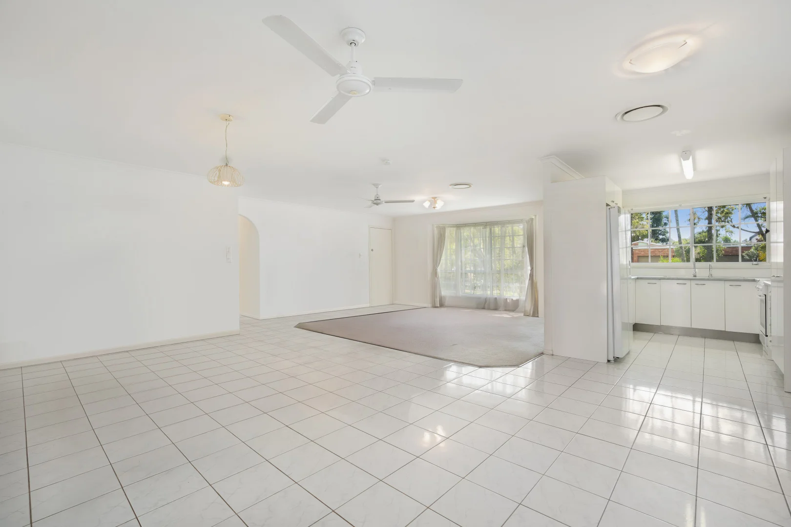 123 Mudjimba Beach Road, Mudjimba QLD 4564 photo 2