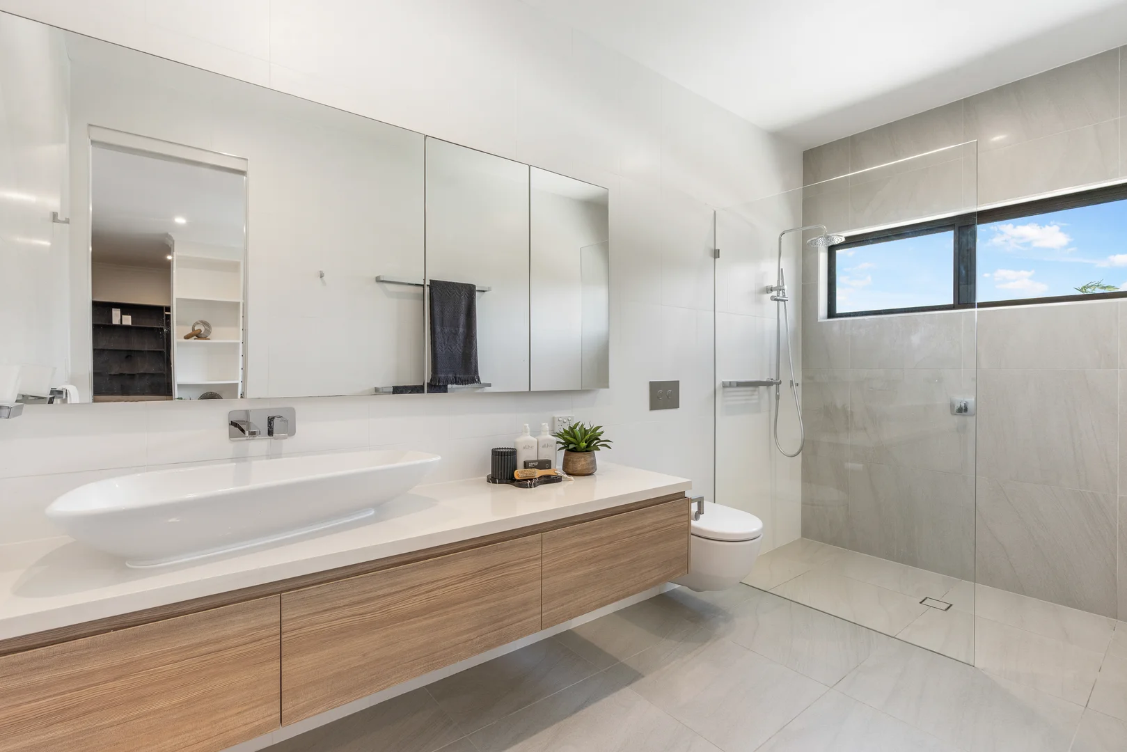 Additional image 21 of 2/67 Garrick Street, Coolangatta QLD 4225