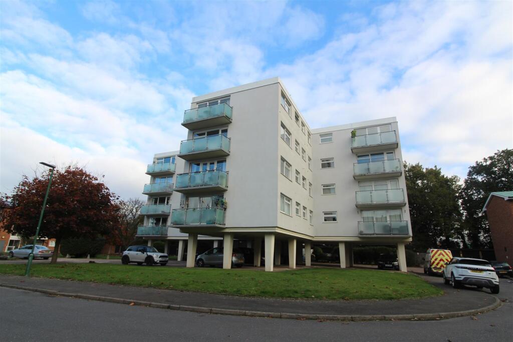 Ardendale, Harwood Grove, Shirley