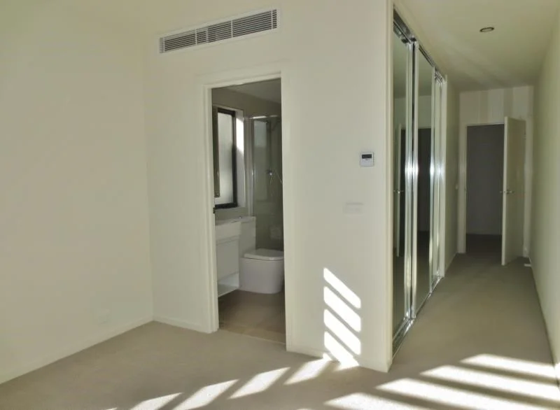 Additional image 6 of 25 Ironbark Crescent, Ivanhoe VIC 3079