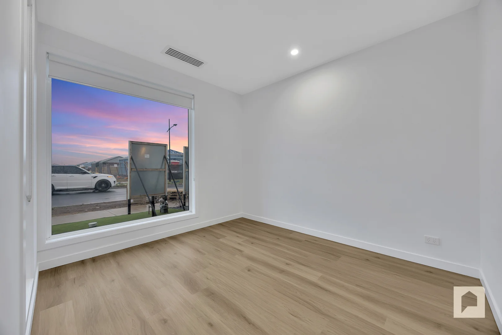 45 Collette Circuit, Deanside VIC 3336 photo 4