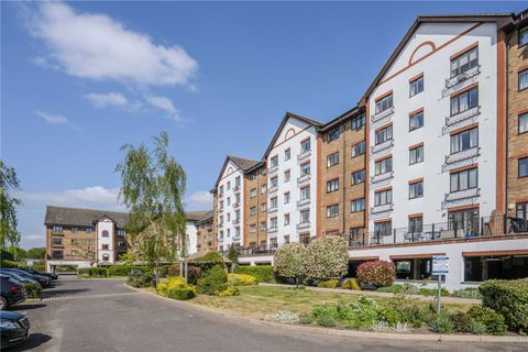 Sopwith Way, Kingston Upon Thames KT2