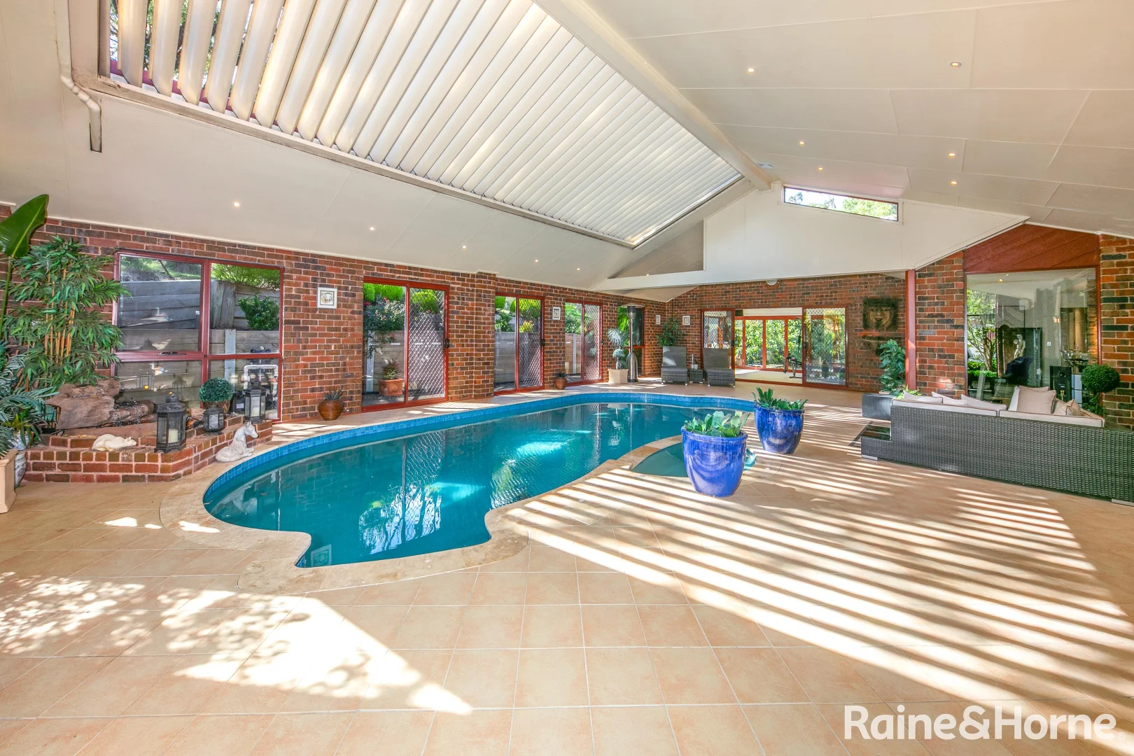 Additional image 3 of 56 Outawood Rise, Gisborne VIC 3437