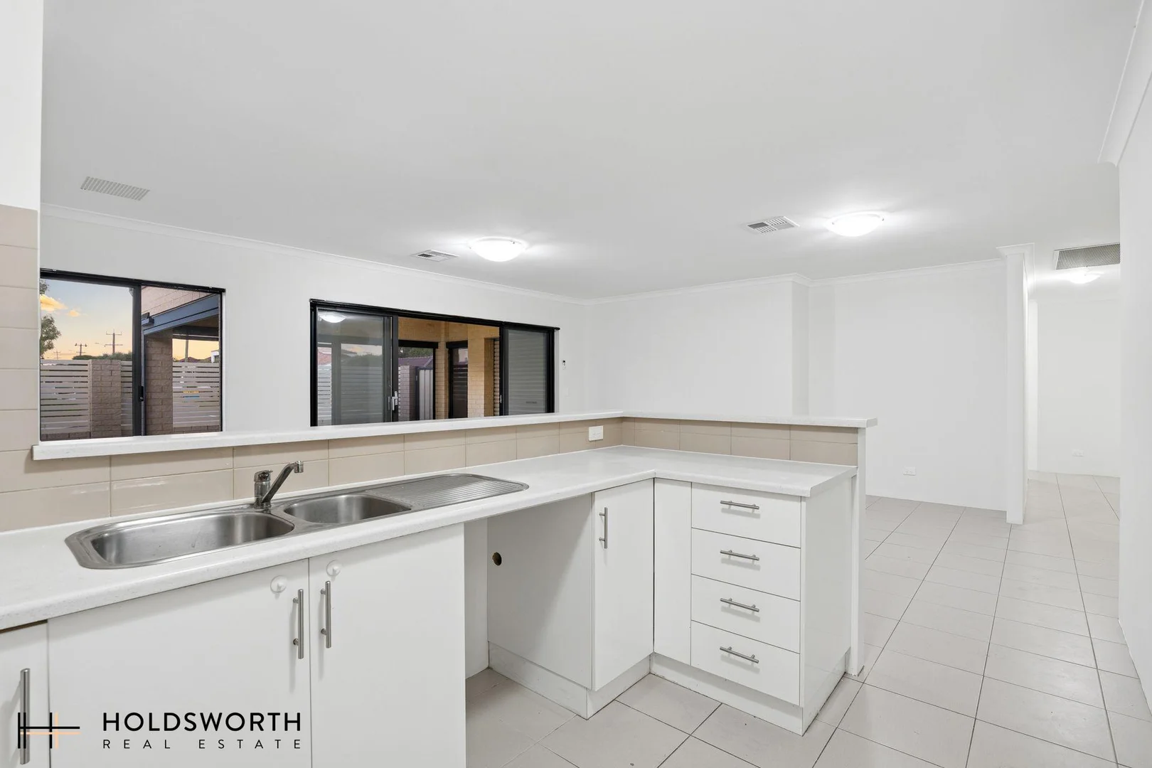 Additional image 8 of 42A Royal Street, Tuart Hill WA 6060