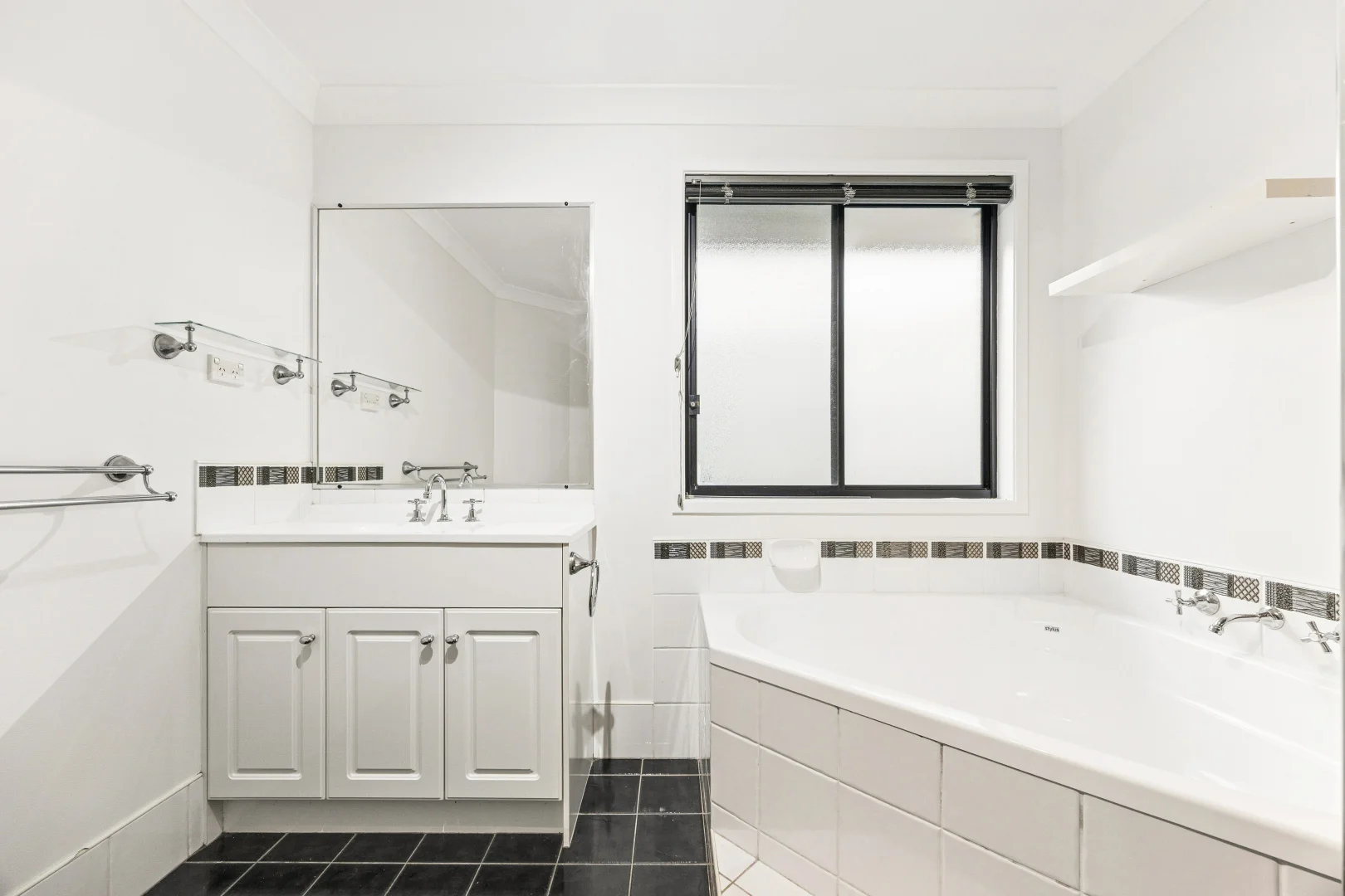 Additional image 9 of 40 Mulwala Drive, Wyee Point NSW 2259