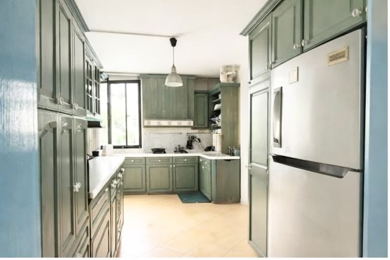 40 Cambridge Road photo 4