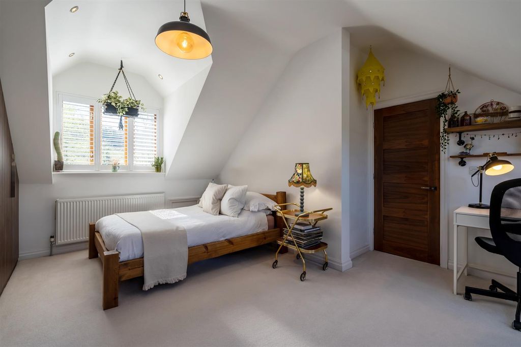 Additional image 45 of 4 bed detached house for saleOld Hay Lane, Sheffield S17