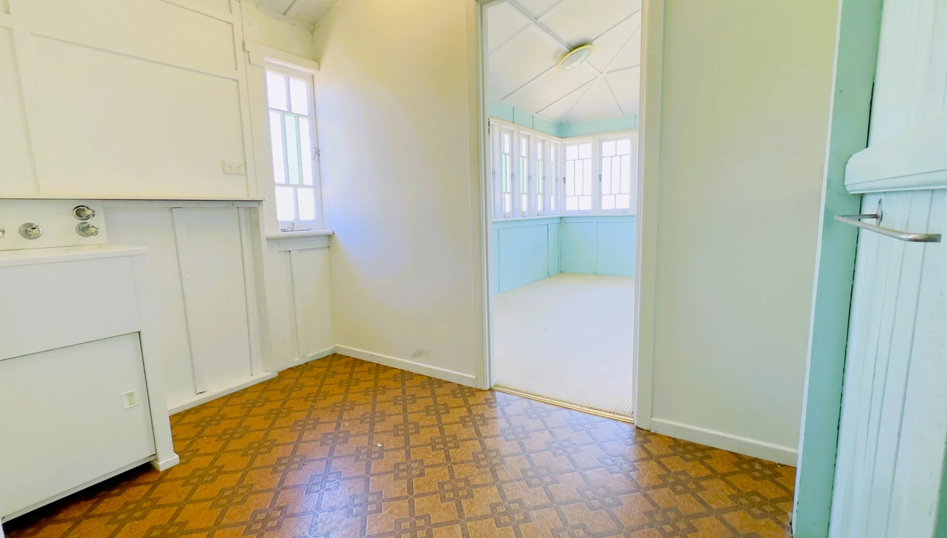 Additional image 9 of 83 Painswick Street, Berserker QLD 4701