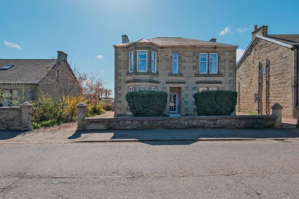 Additional image 2 of 3 bed flat for saleClyde Street, Carluke ML8