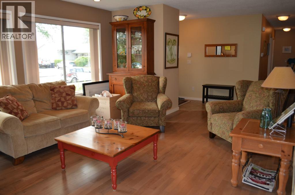 Additional image 2 of 565 Dougall Road South, Kelowna, BC, V1X3K2