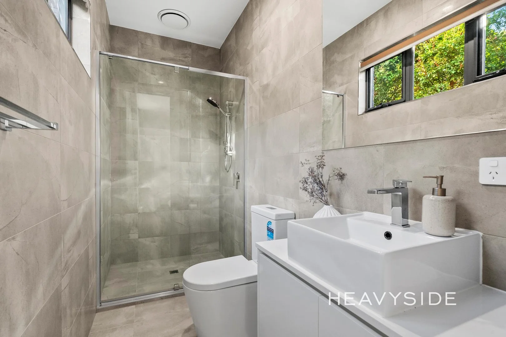Additional image 17 of 4/60 Relowe Crescent, Mont Albert North VIC 3129