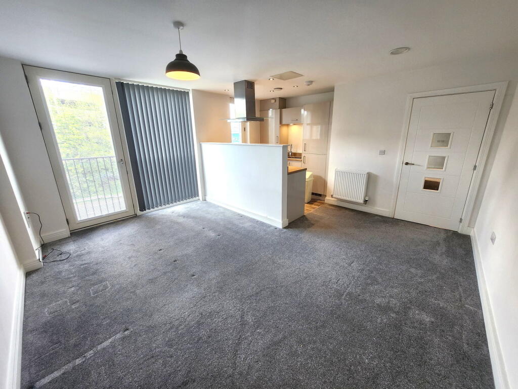 Additional image 3 of 2 Laurel Lane, Halesowen, B63 3DG