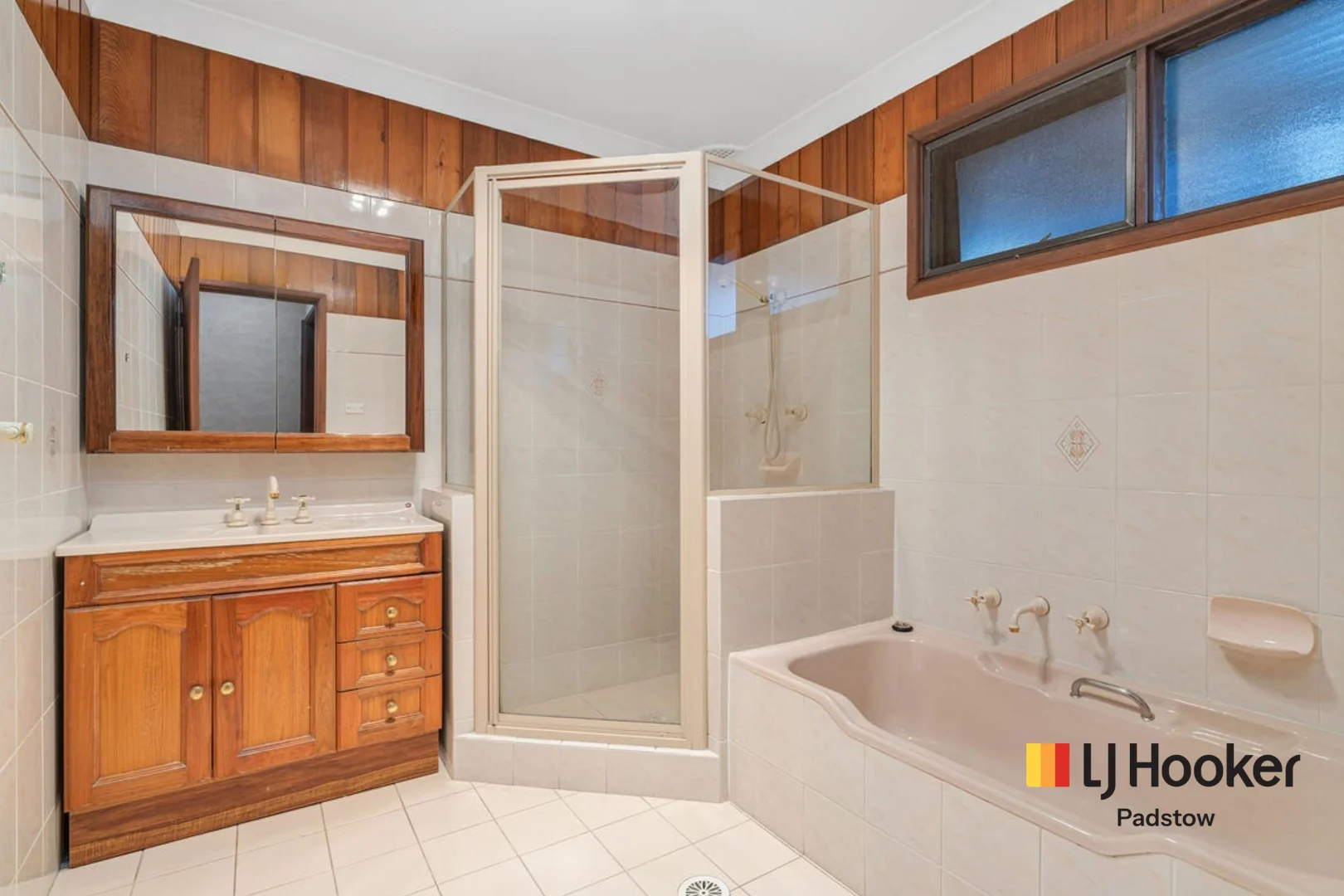 Additional image 5 of 29 Jacaranda Drive, Georges Hall NSW 2198