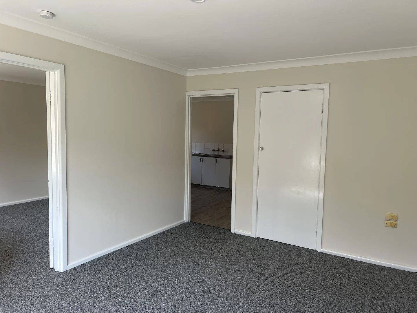 Additional image 4 of 2/429 Fallon Street, North Albury NSW 2640