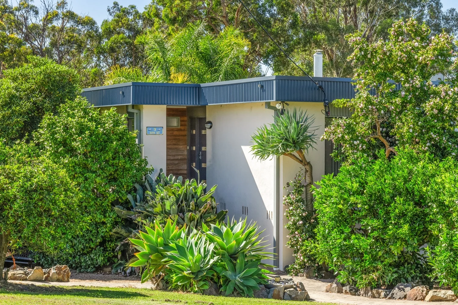 9 Bay Street, Eden NSW 2551