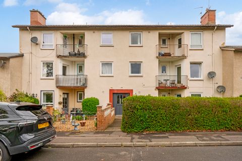 58/1 Dinmont Drive, Liberton, Edinburgh EH16
