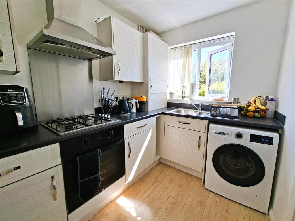 Platt Brook Way, Sheldon, Birmingham photo 4