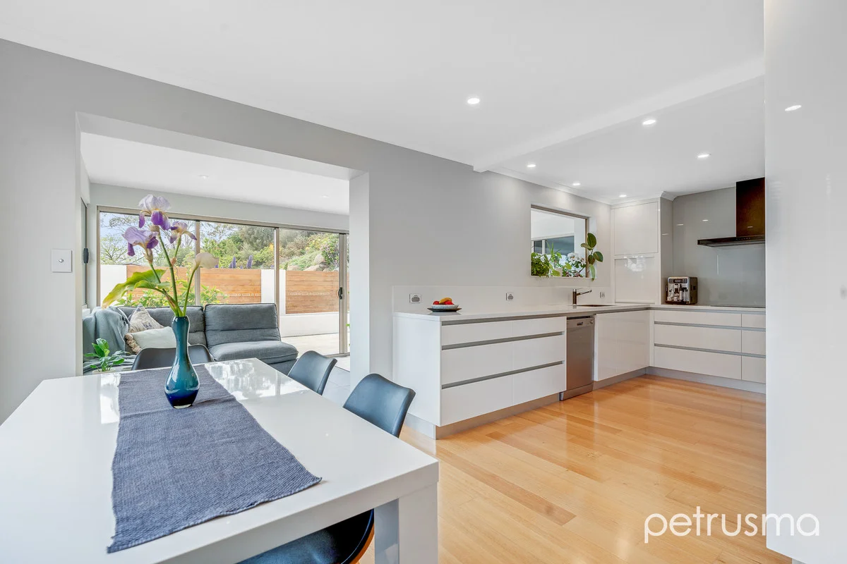 Additional image 3 of 1/40 Rosehill Crescent, Lenah Valley TAS 7008