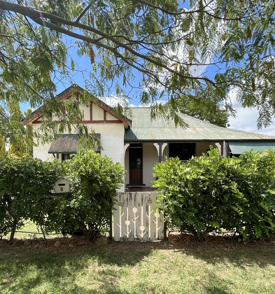 8 Baronga Street, Cowra NSW 2794