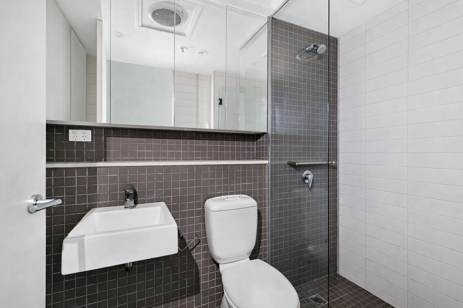Additional image 6 of 1109/8 McCrae Street, Docklands VIC 3008
