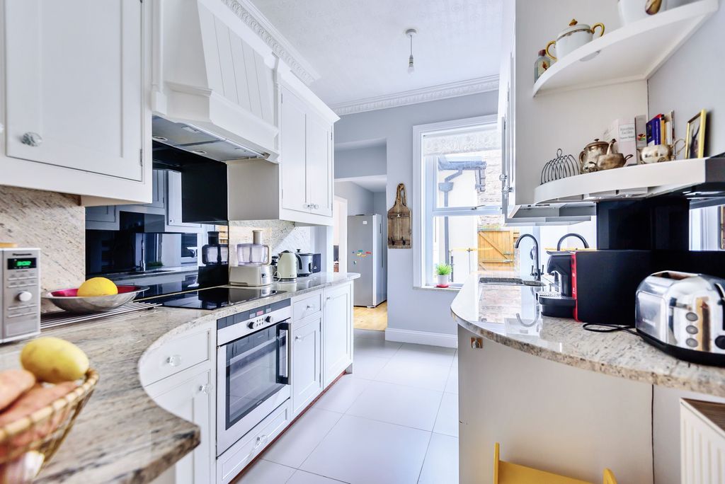 Additional image 6 of 4 bed terraced house for saleDragon Parade, Harrogate HG1