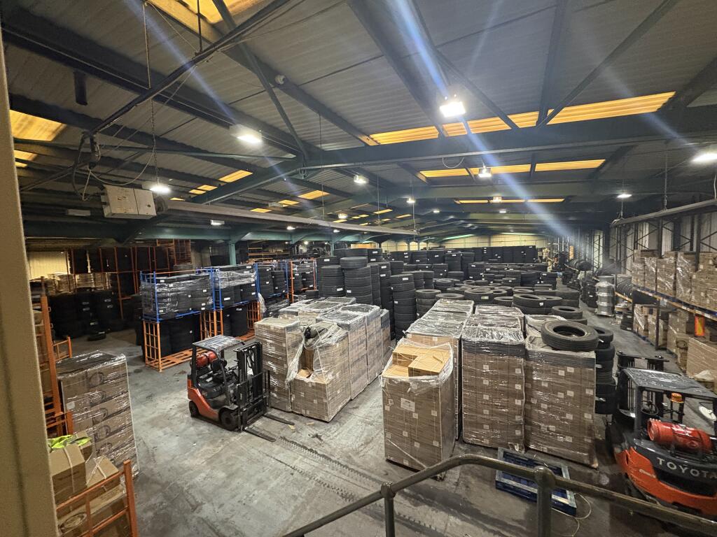 Units 3A & 3B Ridgacre Road, West Bromwich, West Bromwich photo 5