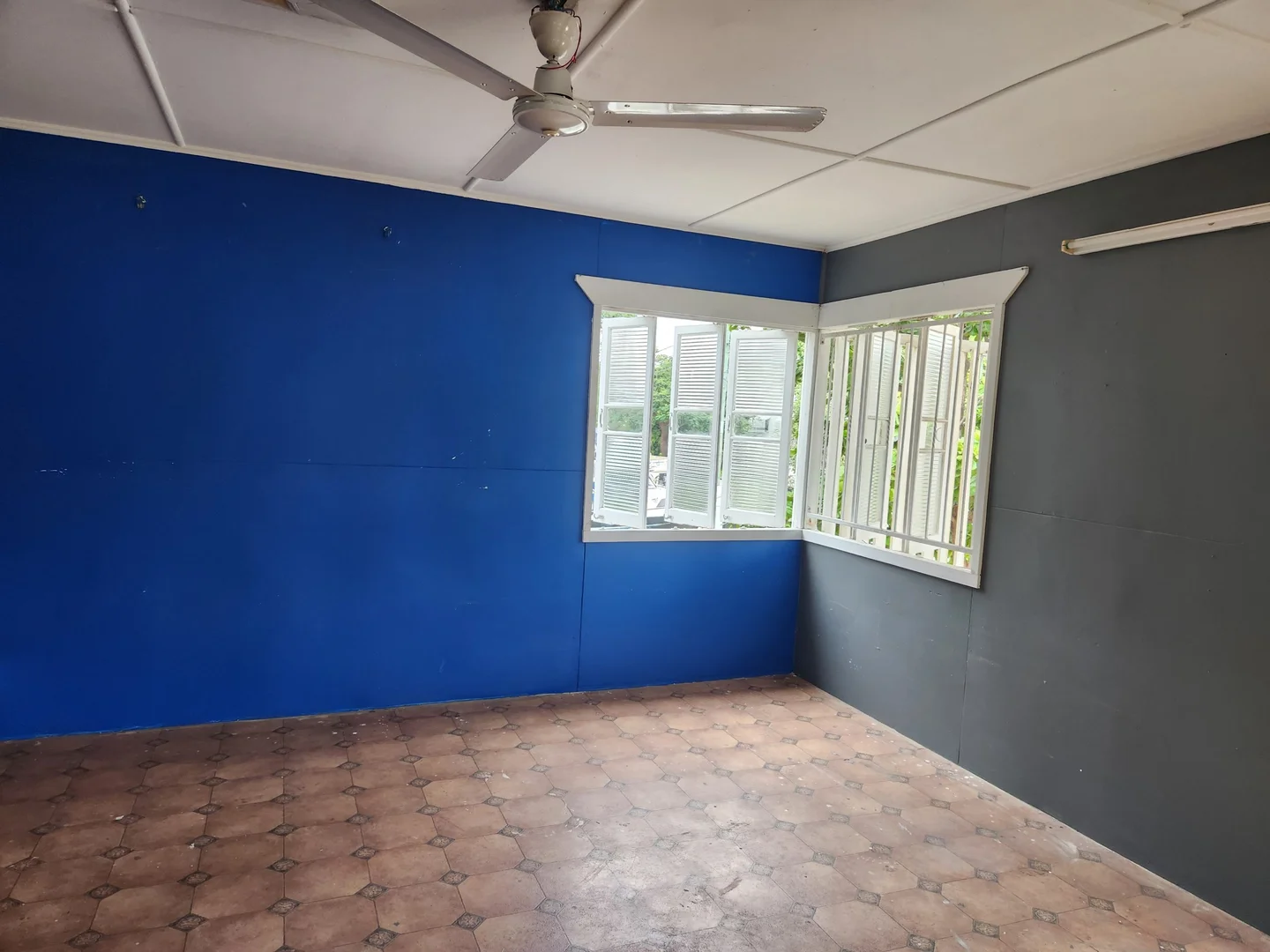 Additional image 6 of 101 Tenth Avenue, Railway Estate QLD 4810