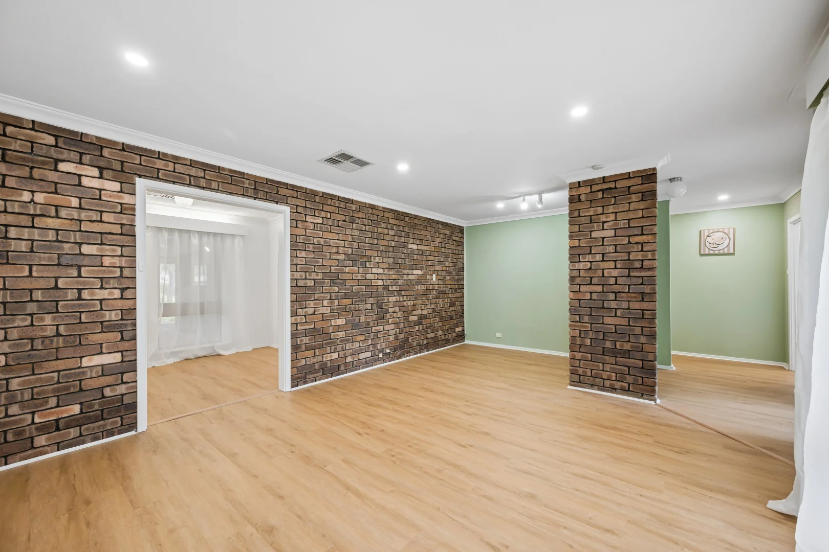Additional image 11 of 82 Regency Drive, Thornlie WA 6108
