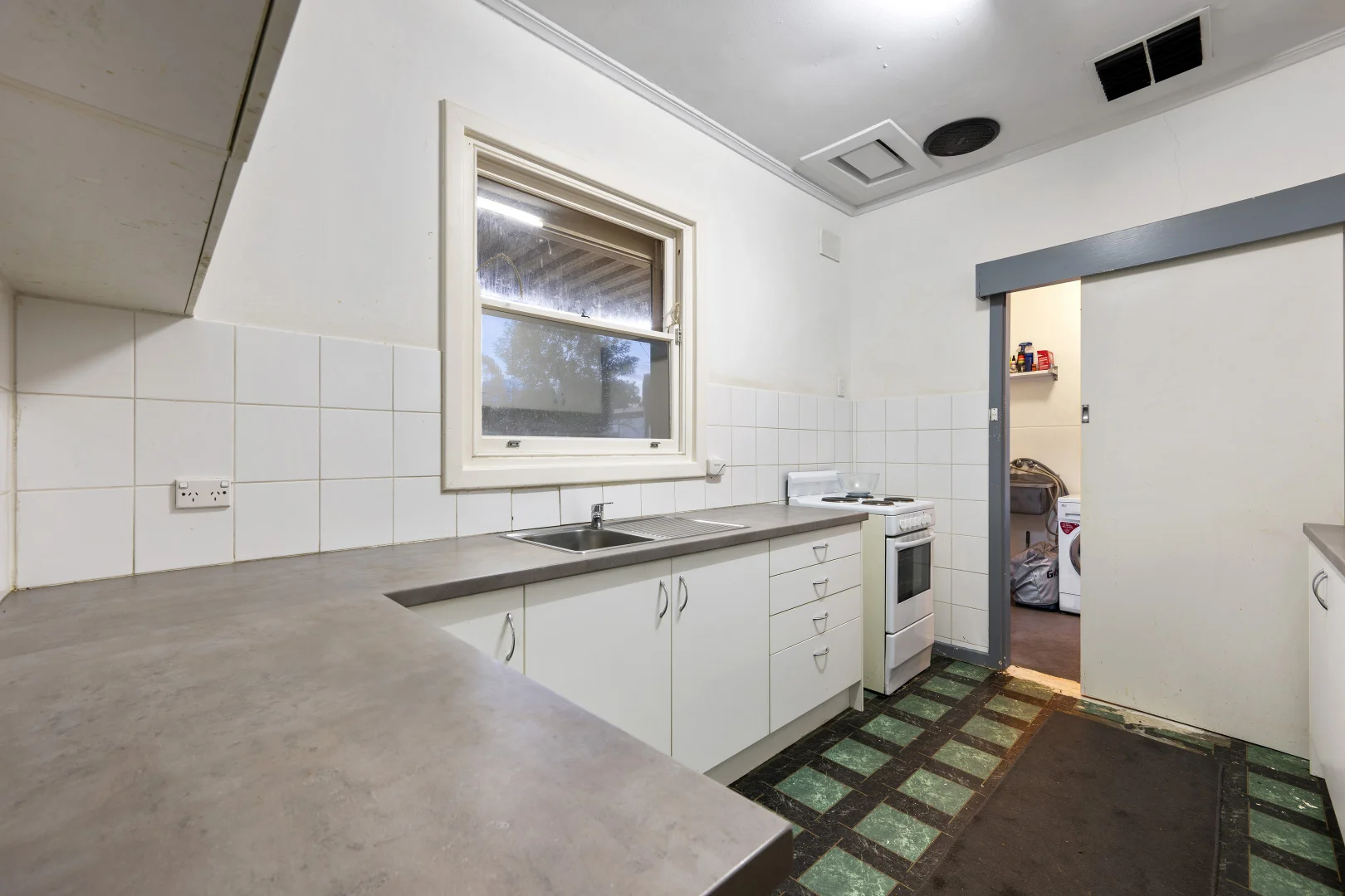 Additional image 11 of 24 Woodcutts Road, Davoren Park SA 5113