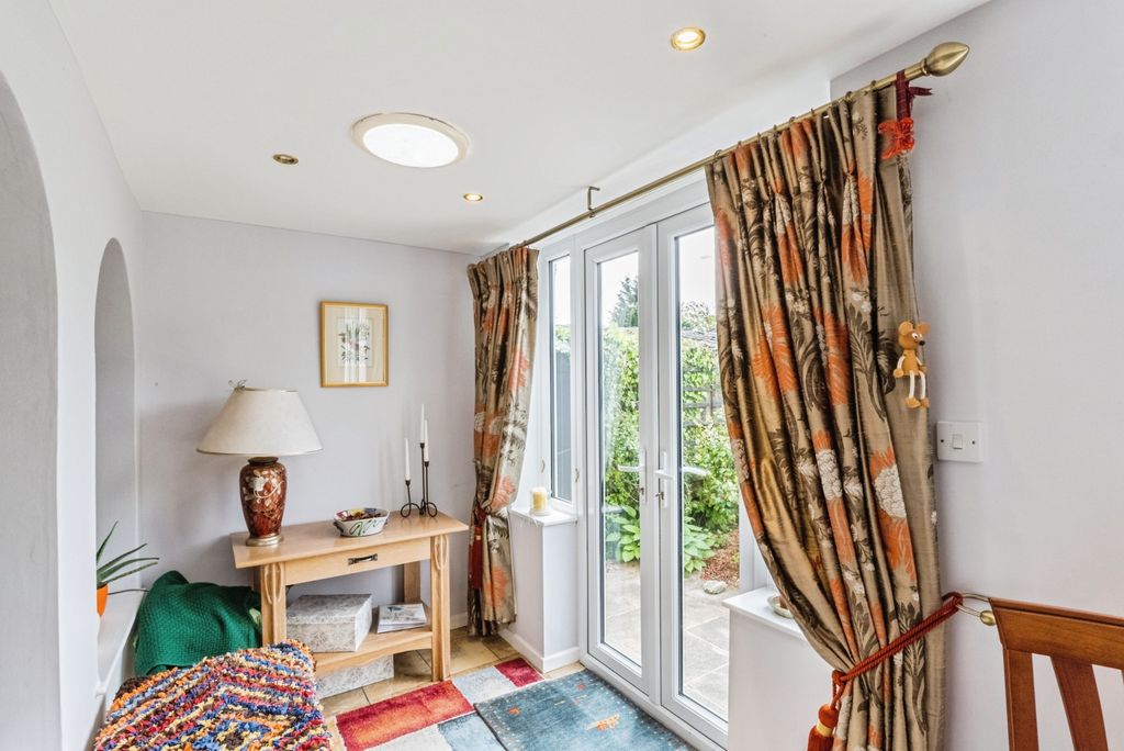 Additional image 10 of 2 bed semi-detached bungalow for saleLomond Avenue, Lytham St. Annes FY8