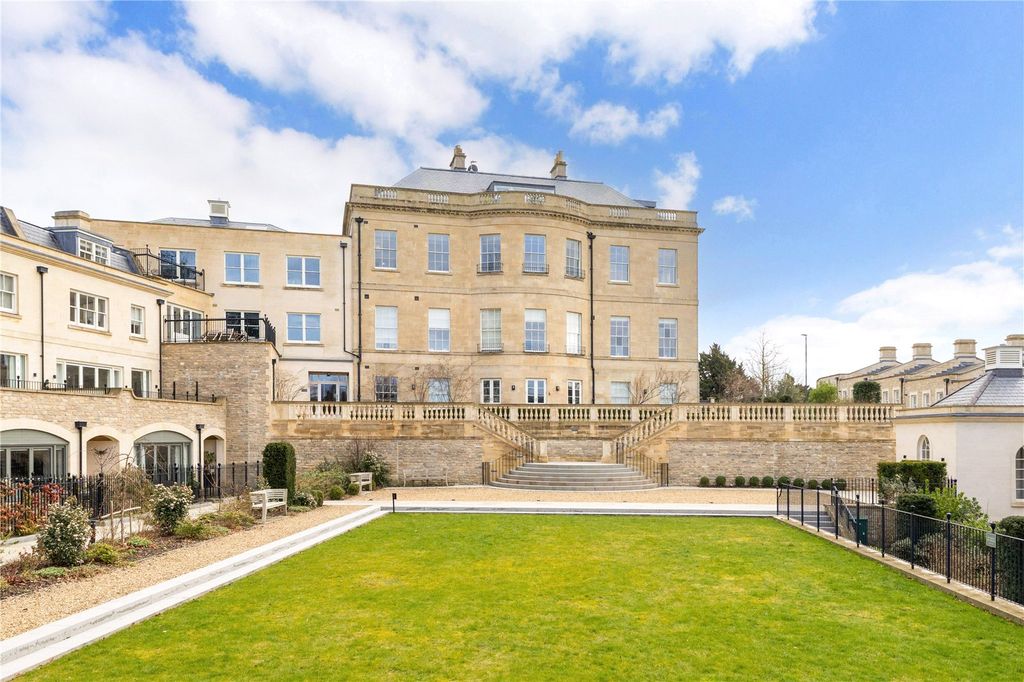 2 bed flat for saleLansdown Road, Bath, Somerset BA1